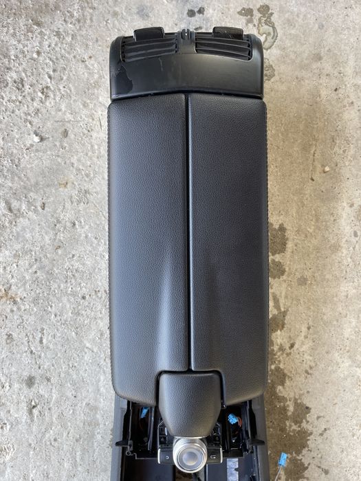 Cotiera Piele / Consola Centrala E Class W212 / S212