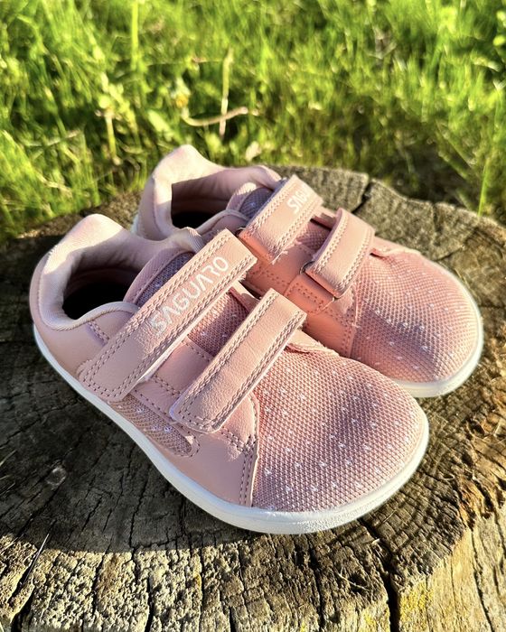 Босоногие детские кеды