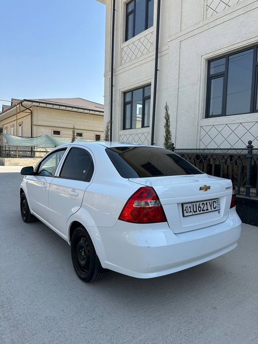 Сдам в аренду Нексия 3 механика 2019 года