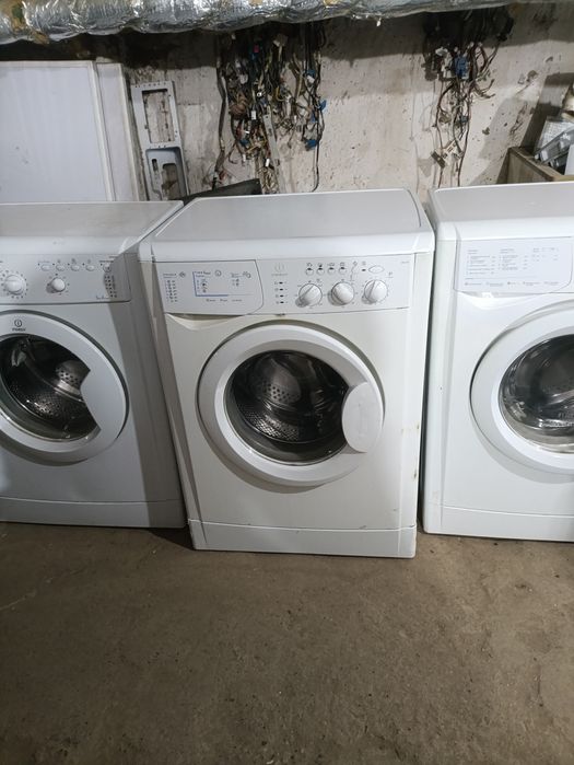 Продам стиральную машину