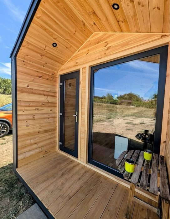 Casa din lemn/ casute de vacanta/ casute de locuit/