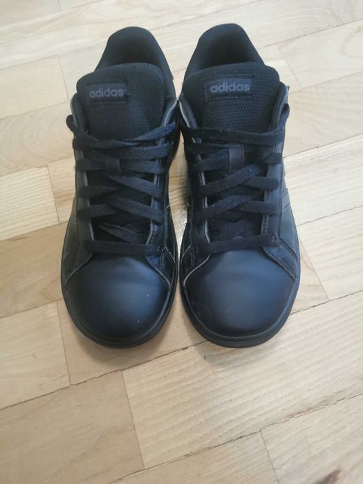 Маратонки Adidas