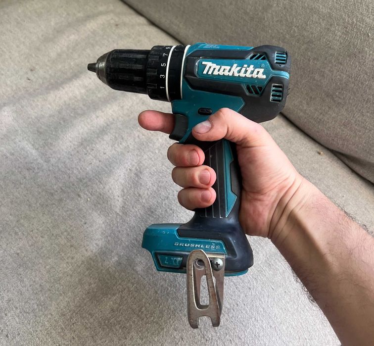 Masina de gaurit si insurubat cu percutie Makita DHP485 - corp