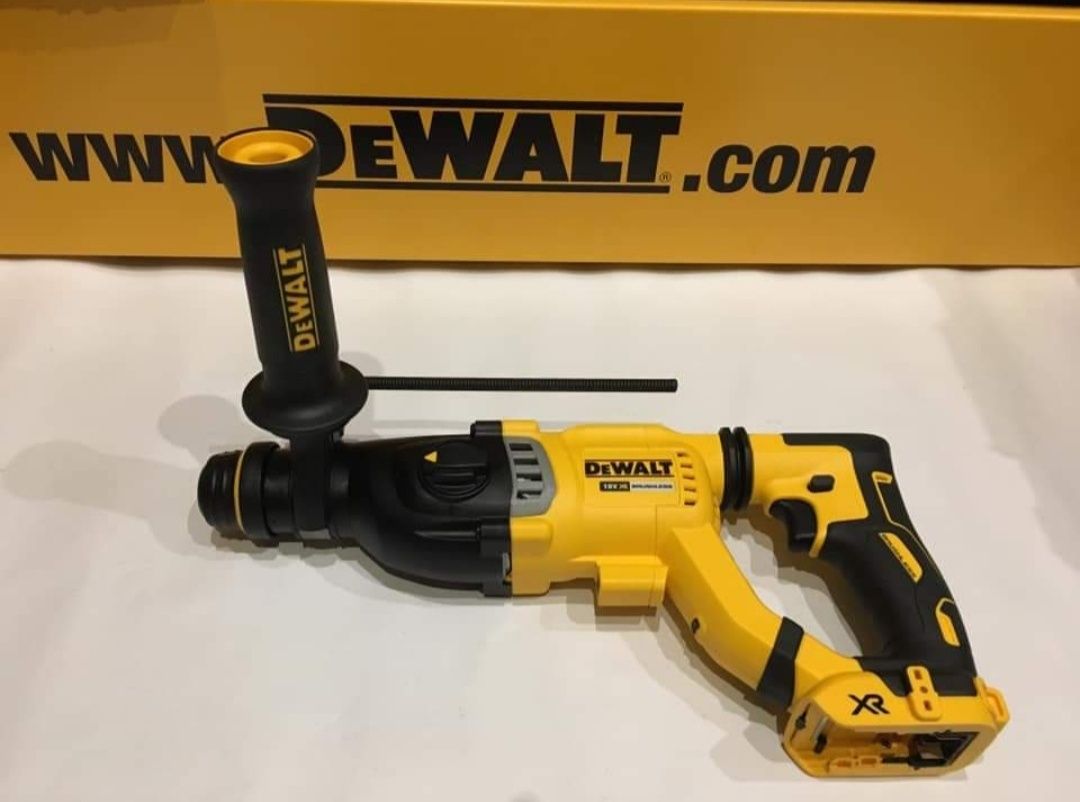 Перфоратор DeWALT DCH263/18V XR BRUSHLESS/Безчетков 3.0J