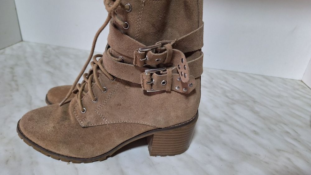 Ghete Stradivarius piele