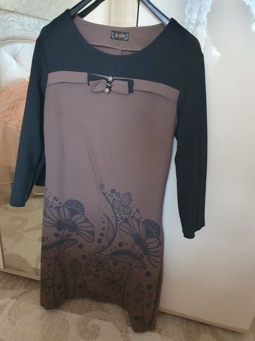 Платье и офисный сарафан