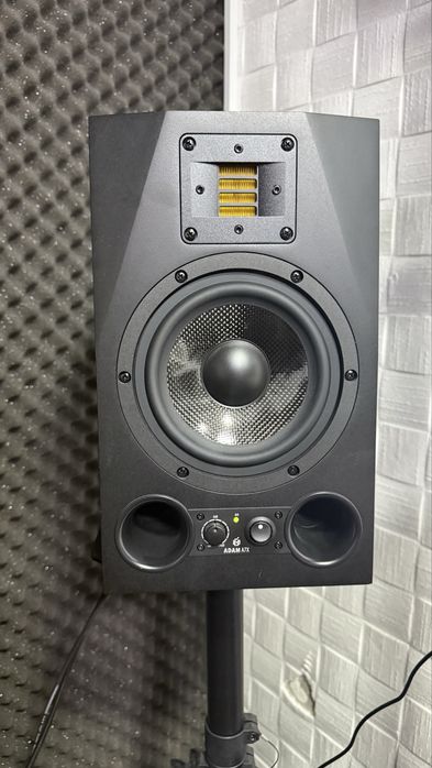 Vand scule studio PROFESIONISTE