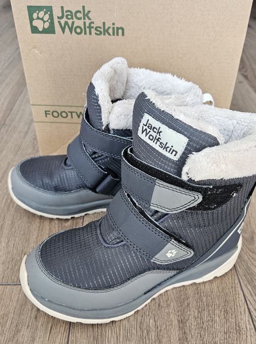 Детски зимни обувки Jack Wolfskin POLAR WOLF TEXAPORE, р. 30
104,93 л