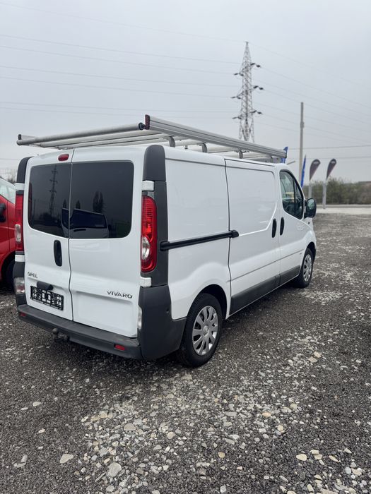 Opel Vivaro / Navi / Ac / Portbagaj Thule /