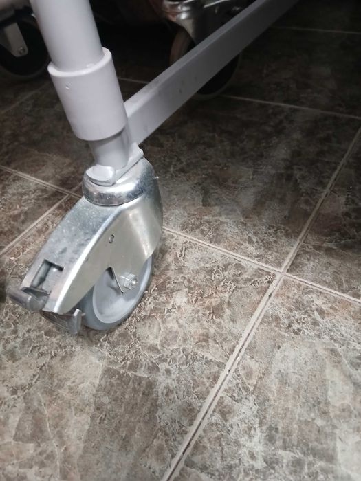 Легло за болни,инвалиди,много удобно за ползване,електрично управление