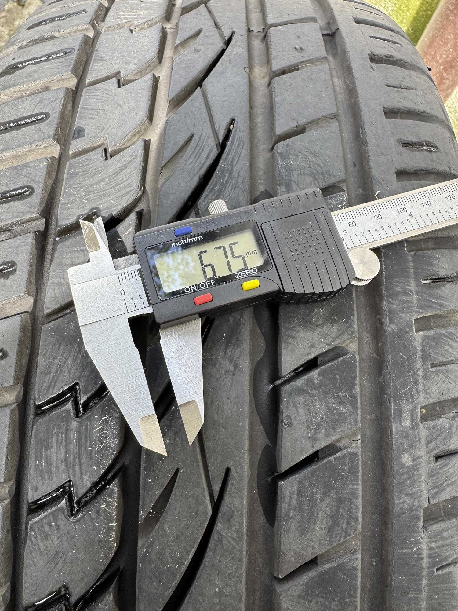 2бр Летни Гуми 235 50 19 Continental Cross Contact UHP 235/50/19 R19