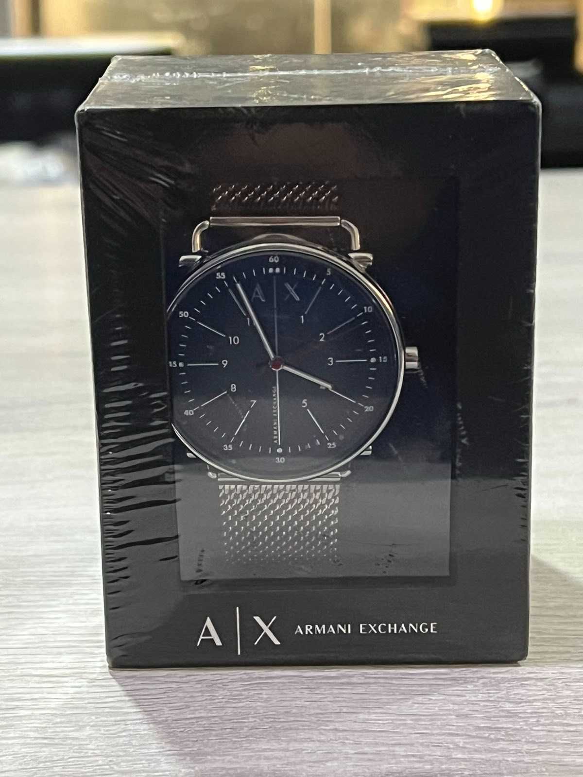 Продавам Armani Exchange AX2900