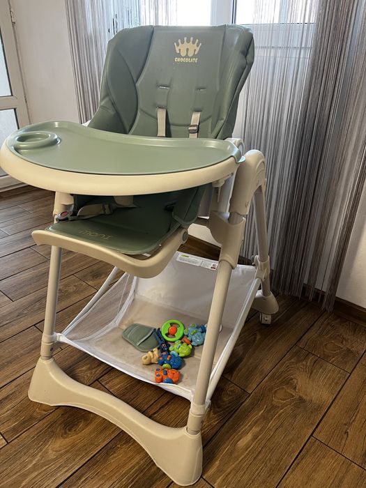 Scaun de masa pentru copii