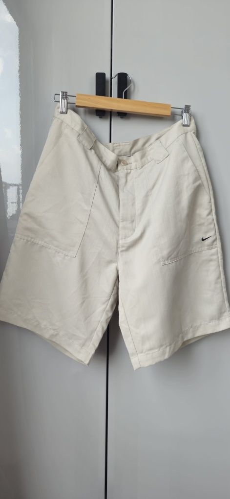 Мъжки бермуди Nike, Peak Performance, Zara, Jack & Jones S