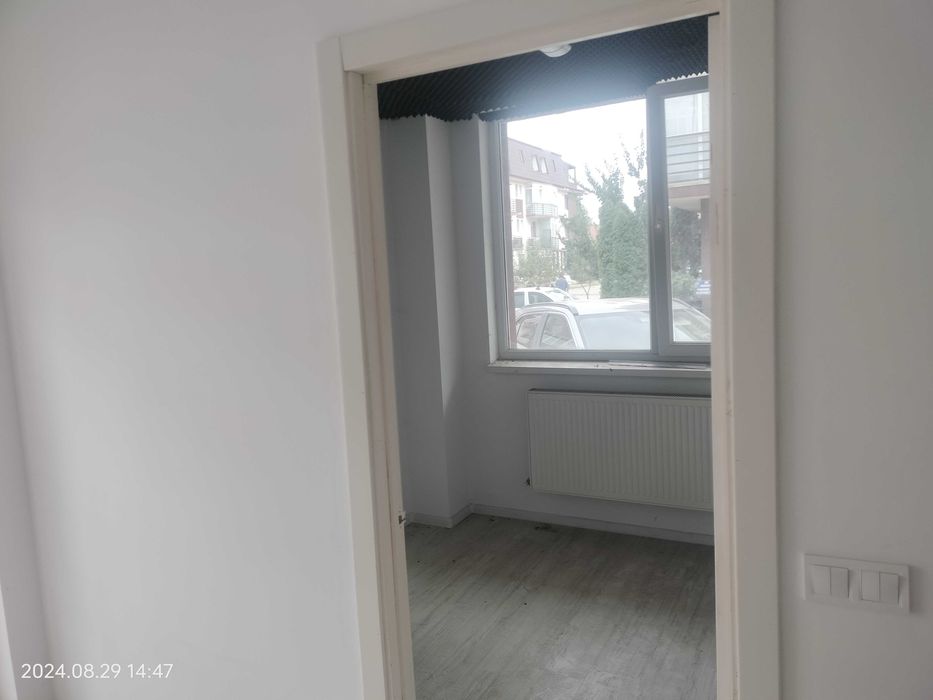 Spatiu comercial de la 6.5e  birou depozitare magazin magurele bragad