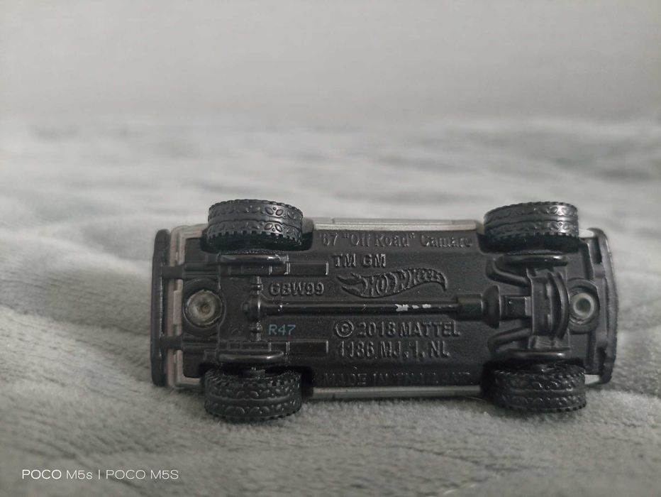 Hotwheels машинка
