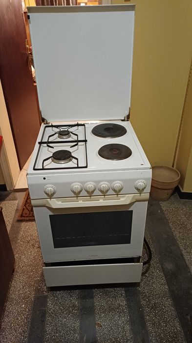 Комбинирана готварска печка