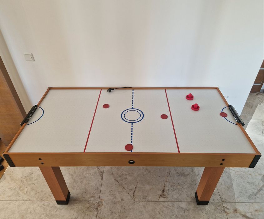 Masa de joc cu jetoane