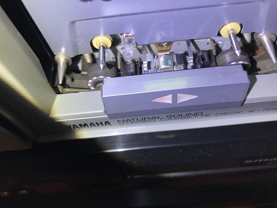 Yamaha K-700 касетен дек