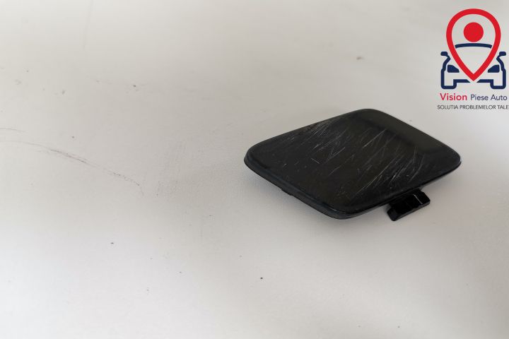 Ауди А4 / Audi A4 B9 Капак за теглич предна броня, оригинален, в добро