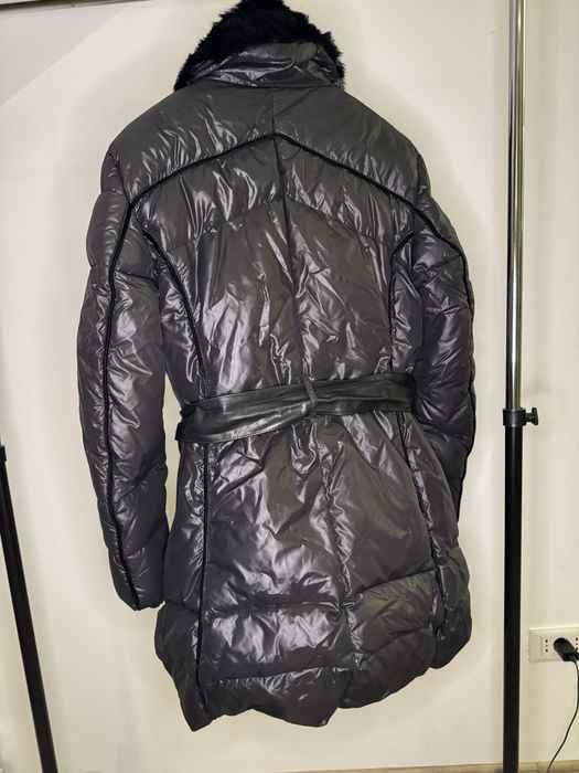 Geaca cu puf si blanita de iepure