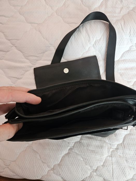 Мъжка чанта за през рамо