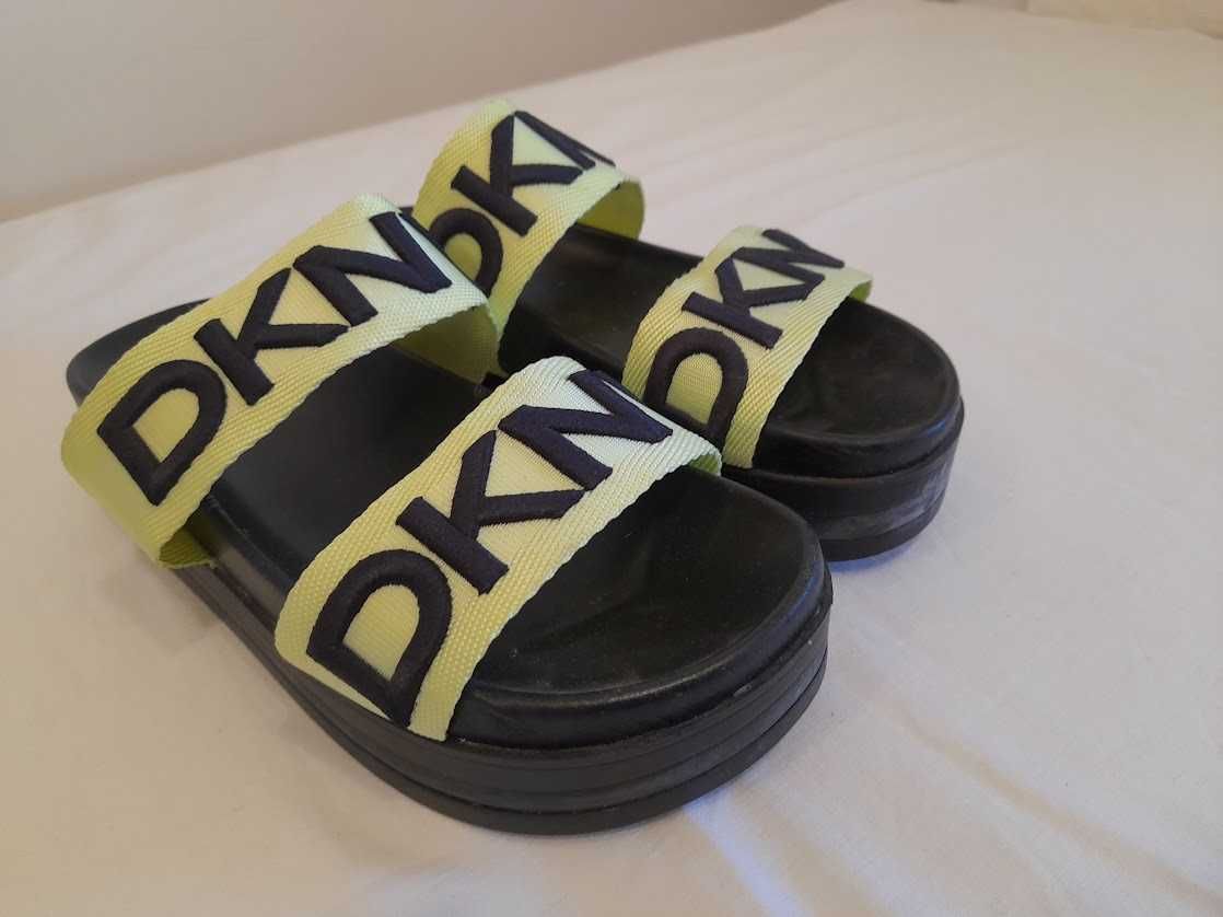 Sandale DKNY in marime 39