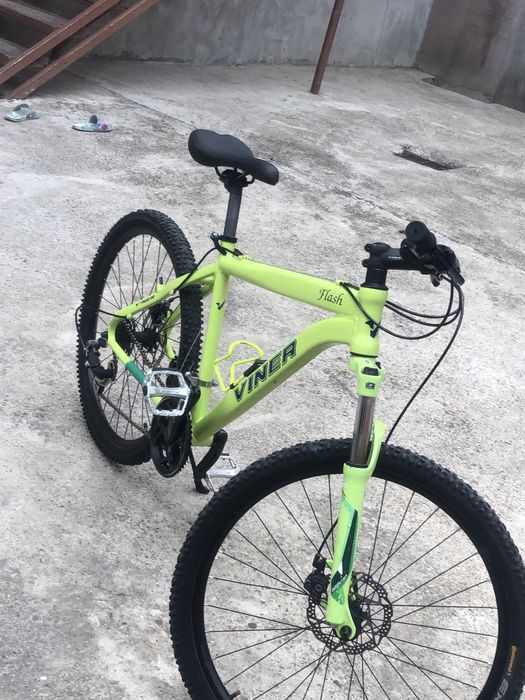 Vand bicicleta în stare buna