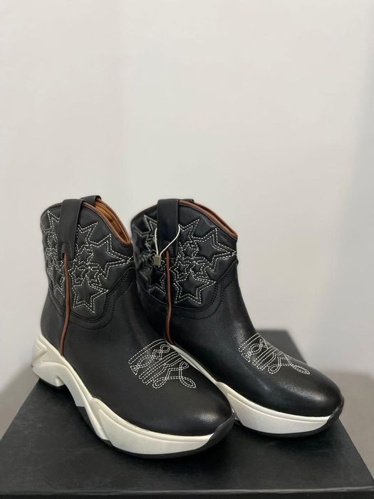 Полусапожки женские