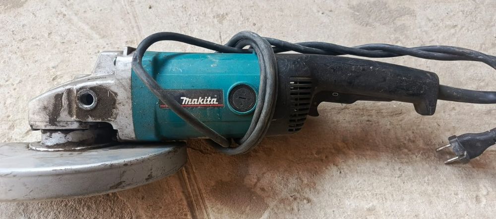 Болгарка сотилади