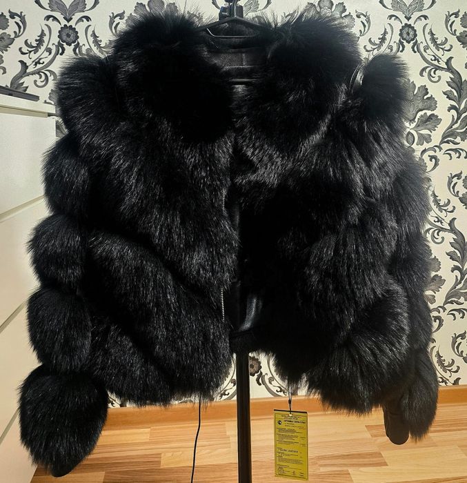Blana naturala de vulpe polara neagra