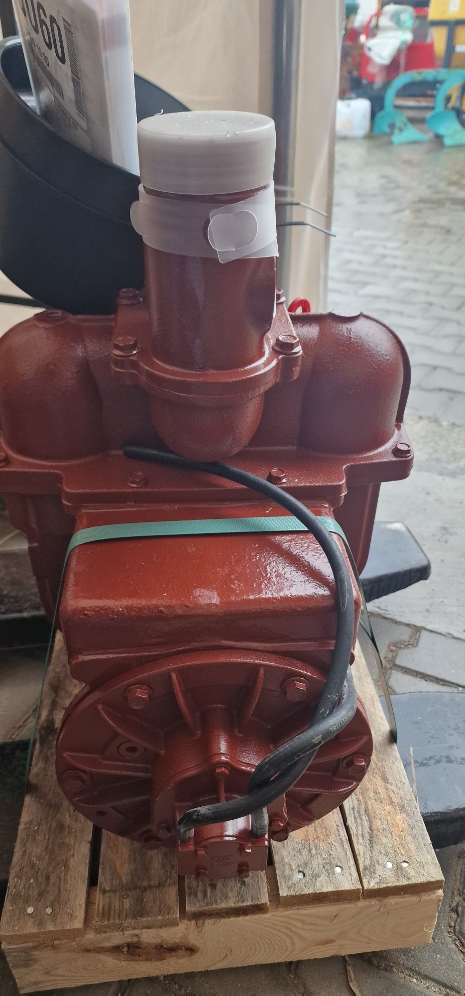 Pompa Vidanja pompa vacuum import italia se poate trimite prin curier