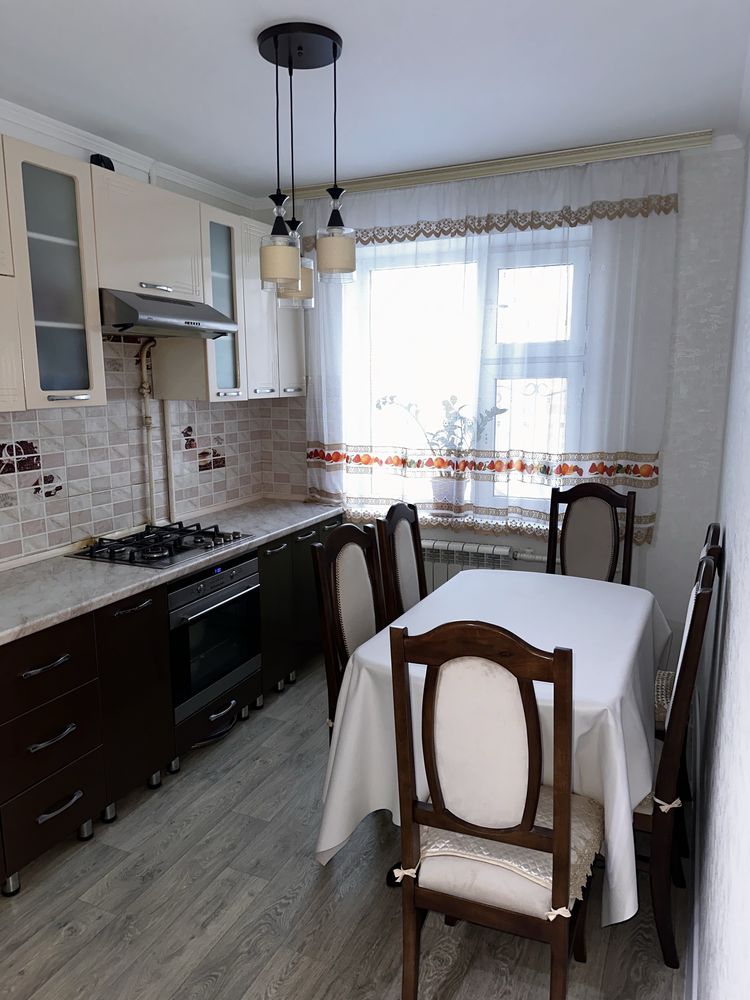 Продам 4 к.кв. в 11 мкр.9/10 этаж