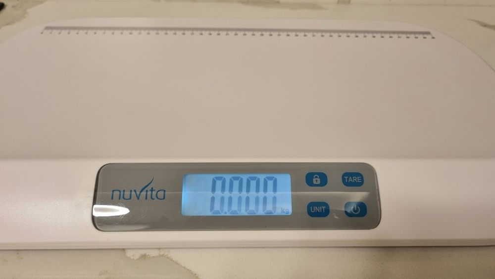 Електронна везна /кантар Nuvita
