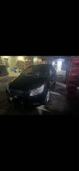 Qora nexia 3 4 poz srochna sotiladi