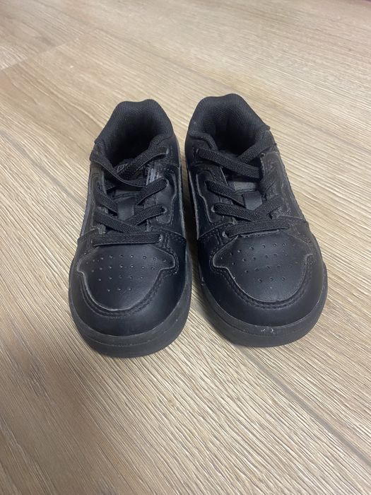 Маратонки Puma