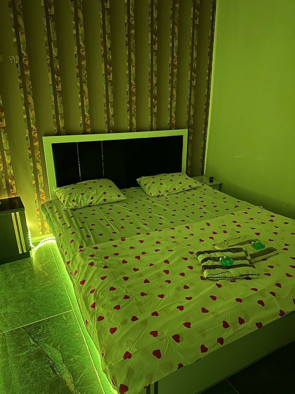 HOTEL "ORYOL "  Bez Zaks Passport Bilan Qabul Qilamiz  BEZ ZAKS