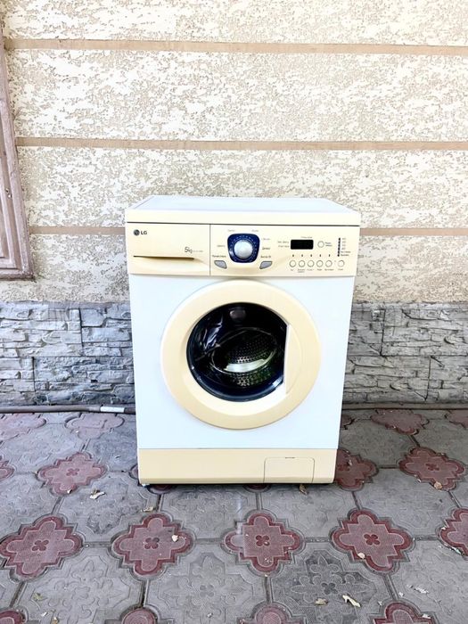 Продам стиральную машинку