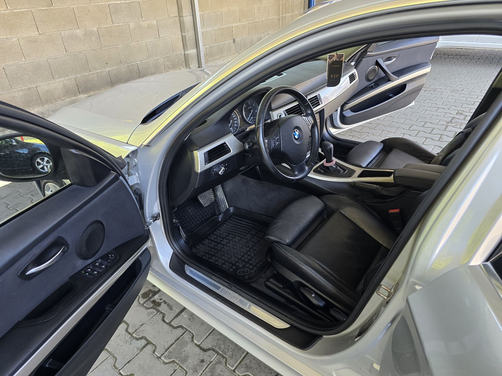 BMW E91 LCI 2012 143к.с.