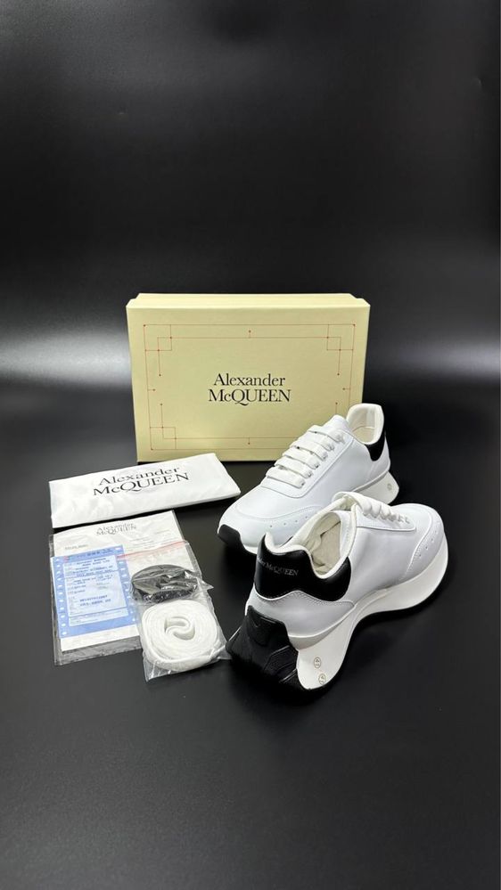 Adidasi Alexander McQueen dama