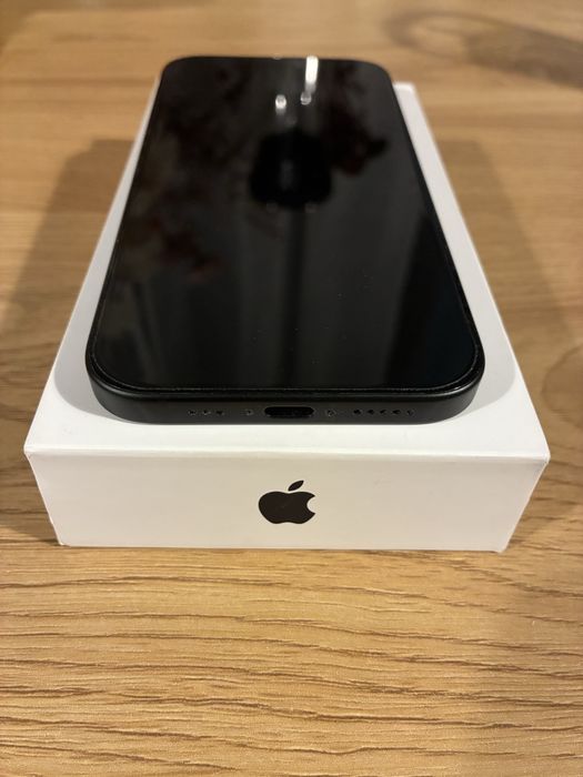 iPhone 15 128GB, перфектно състояние