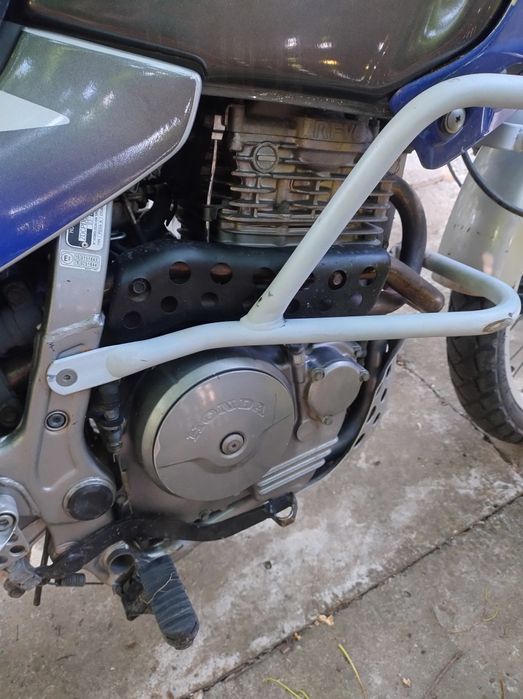 Honda nx500 dominator