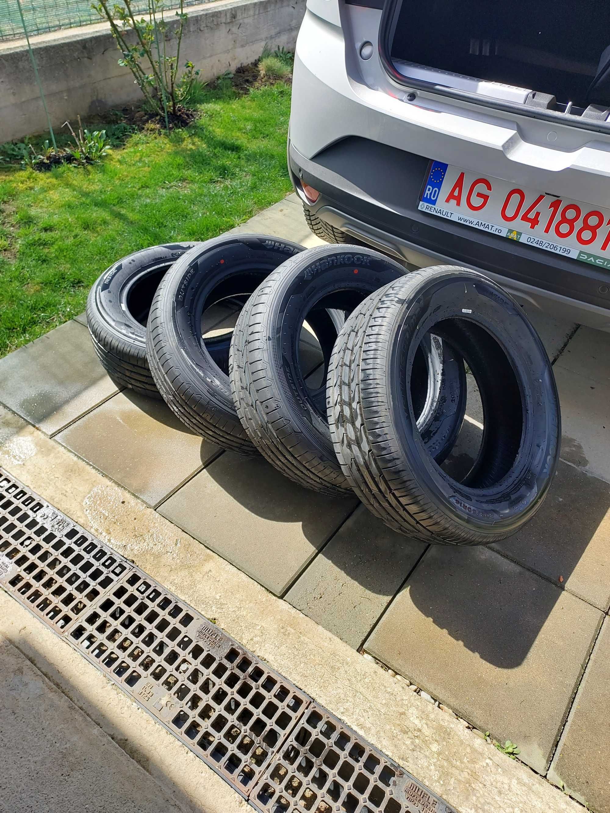 Set anvelope Sandero Stepway 205/60/R16 NERULATE