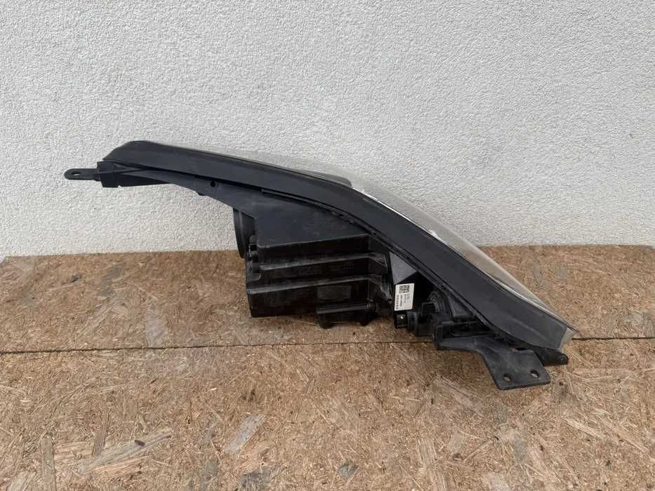 Far stanga KIA Sportage 2015-2020 Xenon LED Original Europa