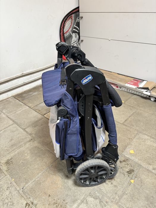 Коляска прогулочная Chicco