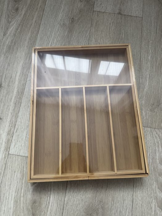 Продам лоток-вкладыш для столовых приборов