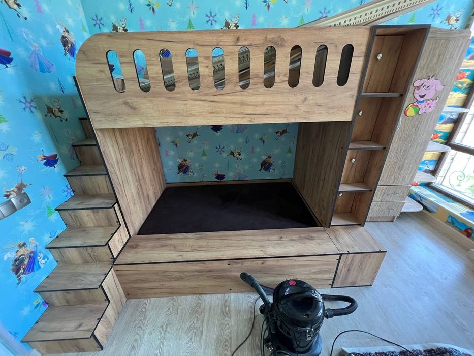 Bolalar mebeli 2 etajli