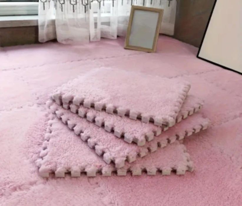 Пухкави подложки за под, розови