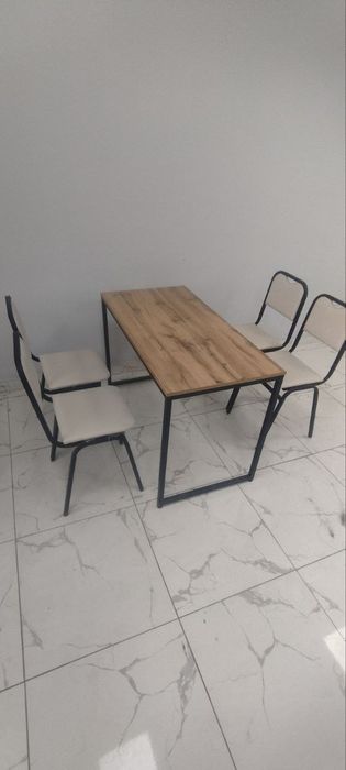 Stol stul 4 ta komplekt