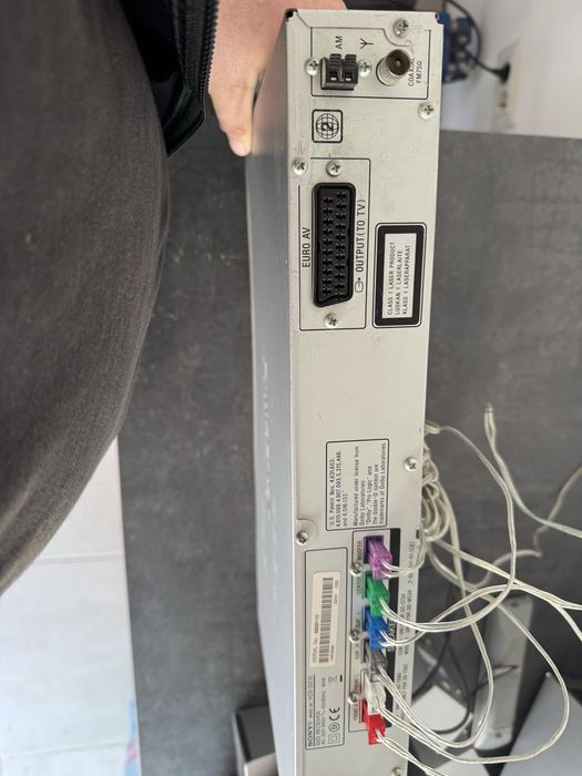 Sistem audio 5.1 Sony DAV-DZ10